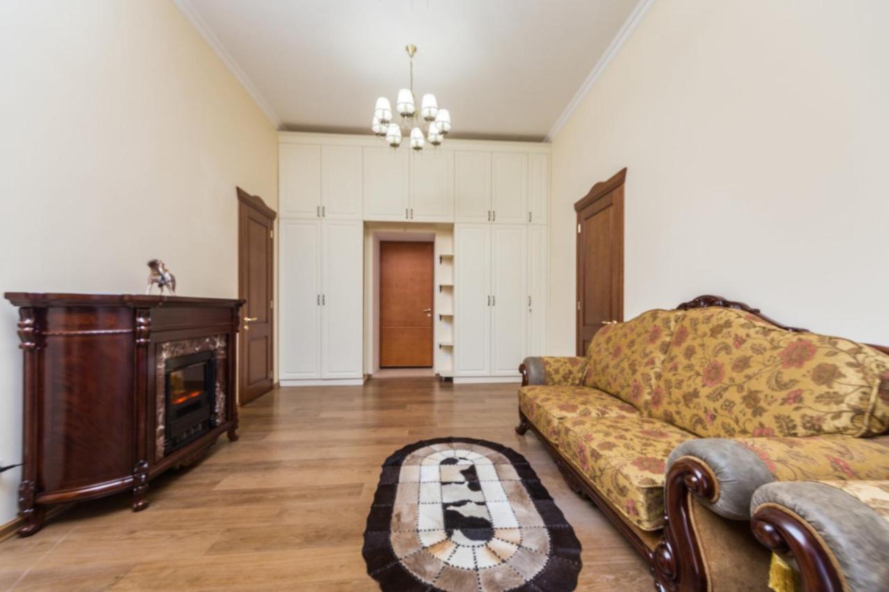 New Luxury Apartment Troitskay Одесса Экстерьер фото